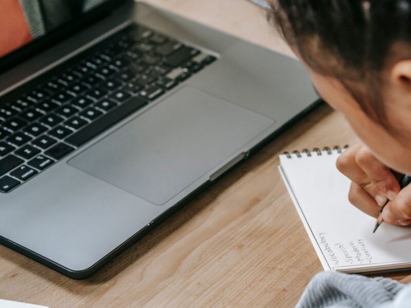 Revision de la Certificacion en Marketing Digital de DMI: Guia completa para estudiantes